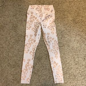 Spiritual Gangster Leggings Medium